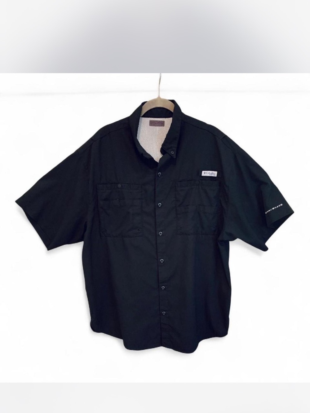 Columbia Men's Black Short-Sleeve Button-Down Shirt size XL